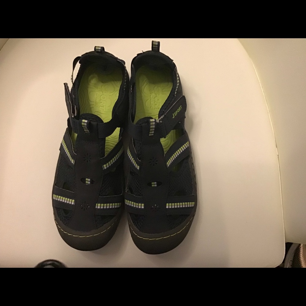 Blue J sport size 9 shoe